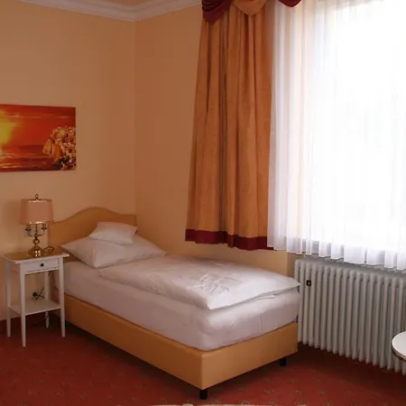 招待所 摩德纳酒店