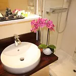 בית הארחה Modena 3*