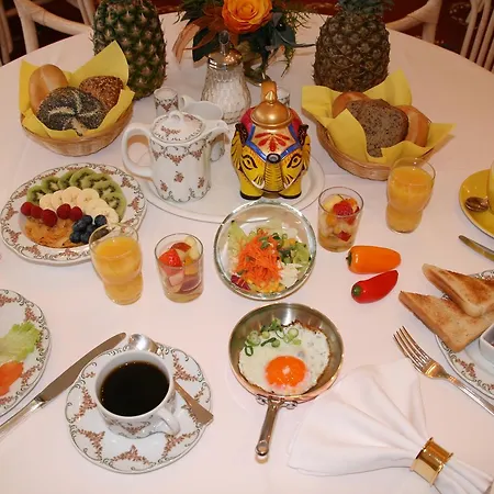 Modena 3* 바트스테벤