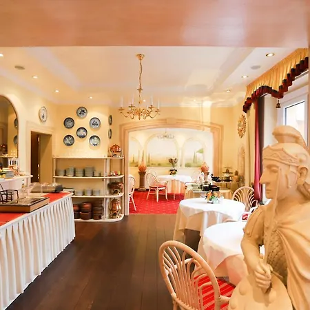Modena Guest house 3*